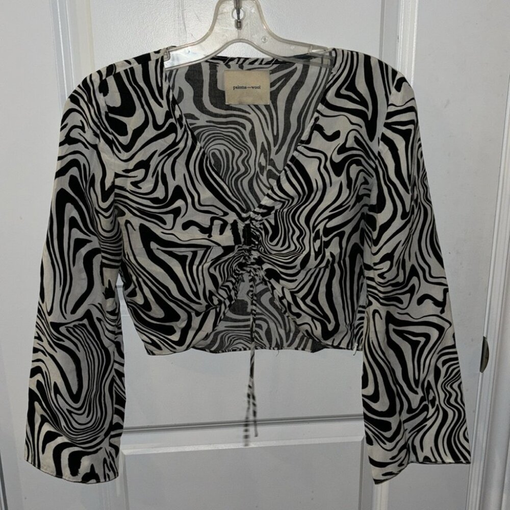 *READ-FLAWS* Paloma Wool Lera Psychedelic Zebra Black & White Swirl Crop Top - Picture 3 of 15